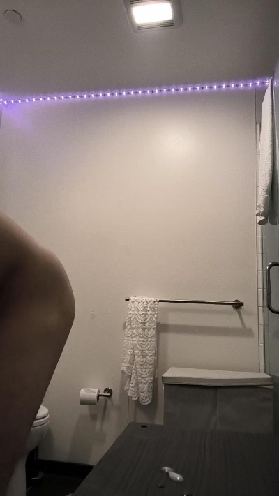 Adamd925 from United States