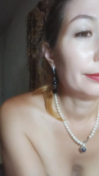Alisagood from Ukraine
