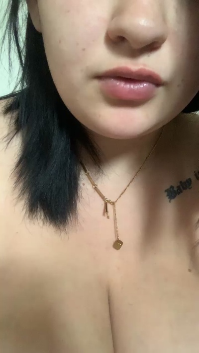 Baby_sexy4 from France