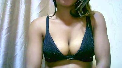 Bellahot_yu from France