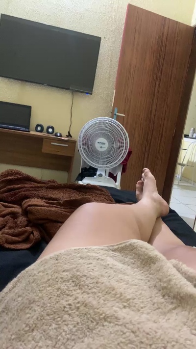 Carolhotm from Brazil