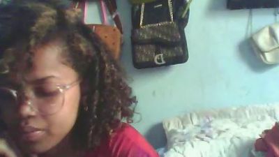 Elodie699 from France