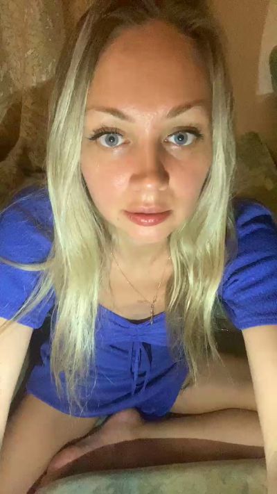 EmillyaW from Netherlands