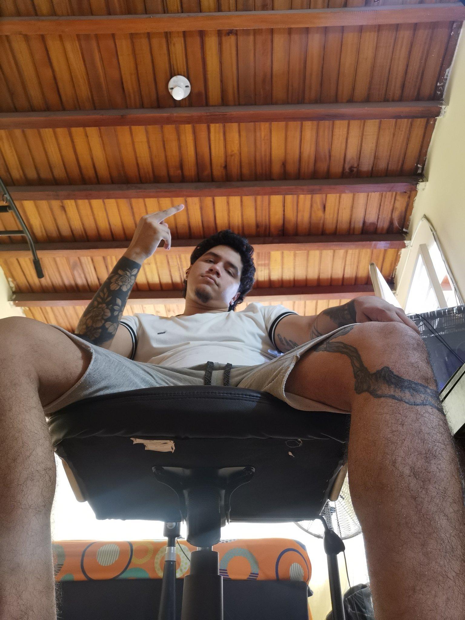 Juancen from Colombia
