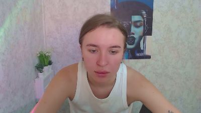 JuliLa_ from United States