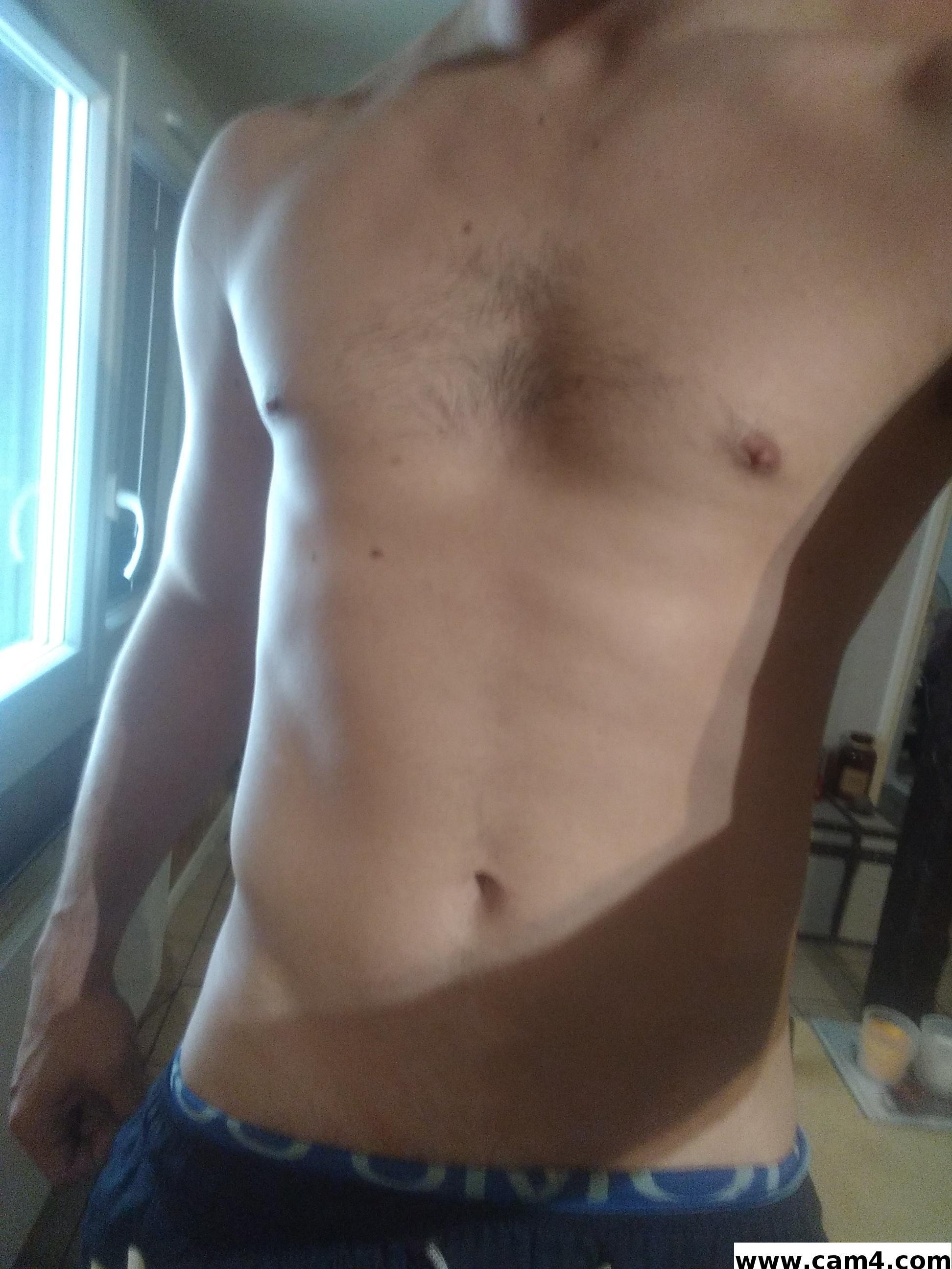 Latortuedu69 from France