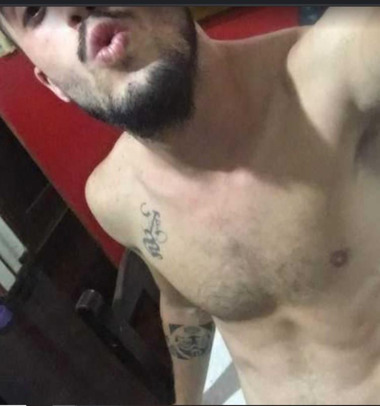 Leandro28v from Argentina