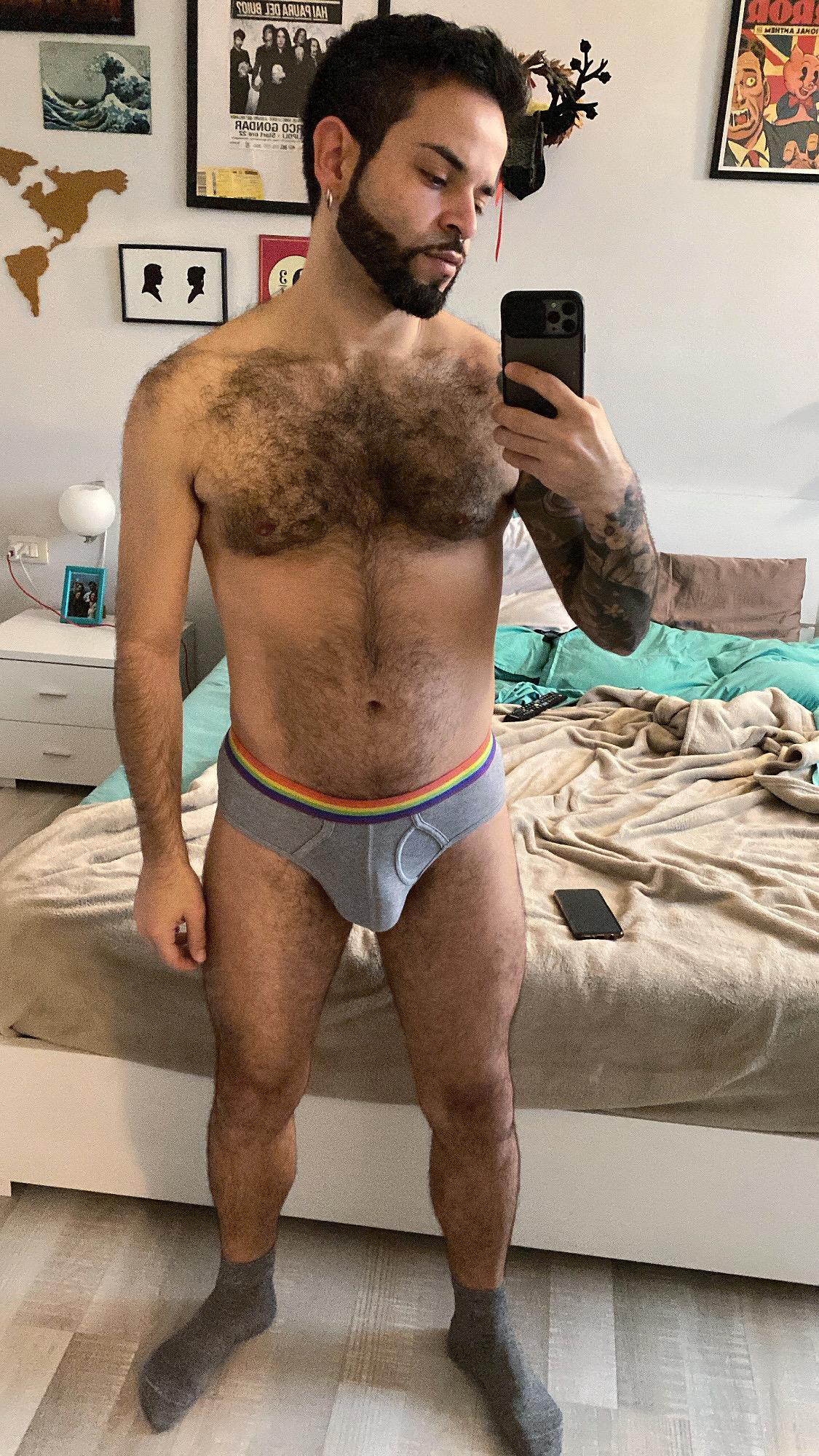 Saxx9 from Italy