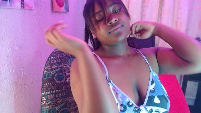 Valery_Andrea18 from Colombia