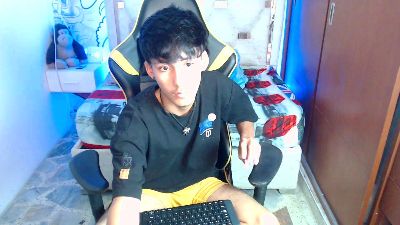 Yiisu_1 from United States