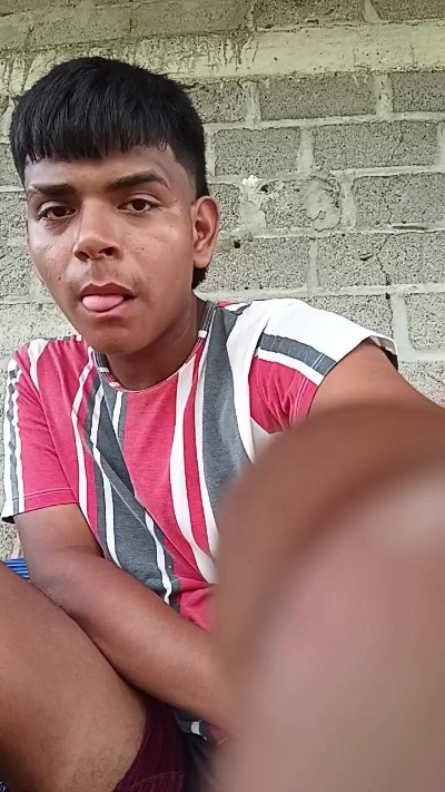 fuckdichot from Colombia