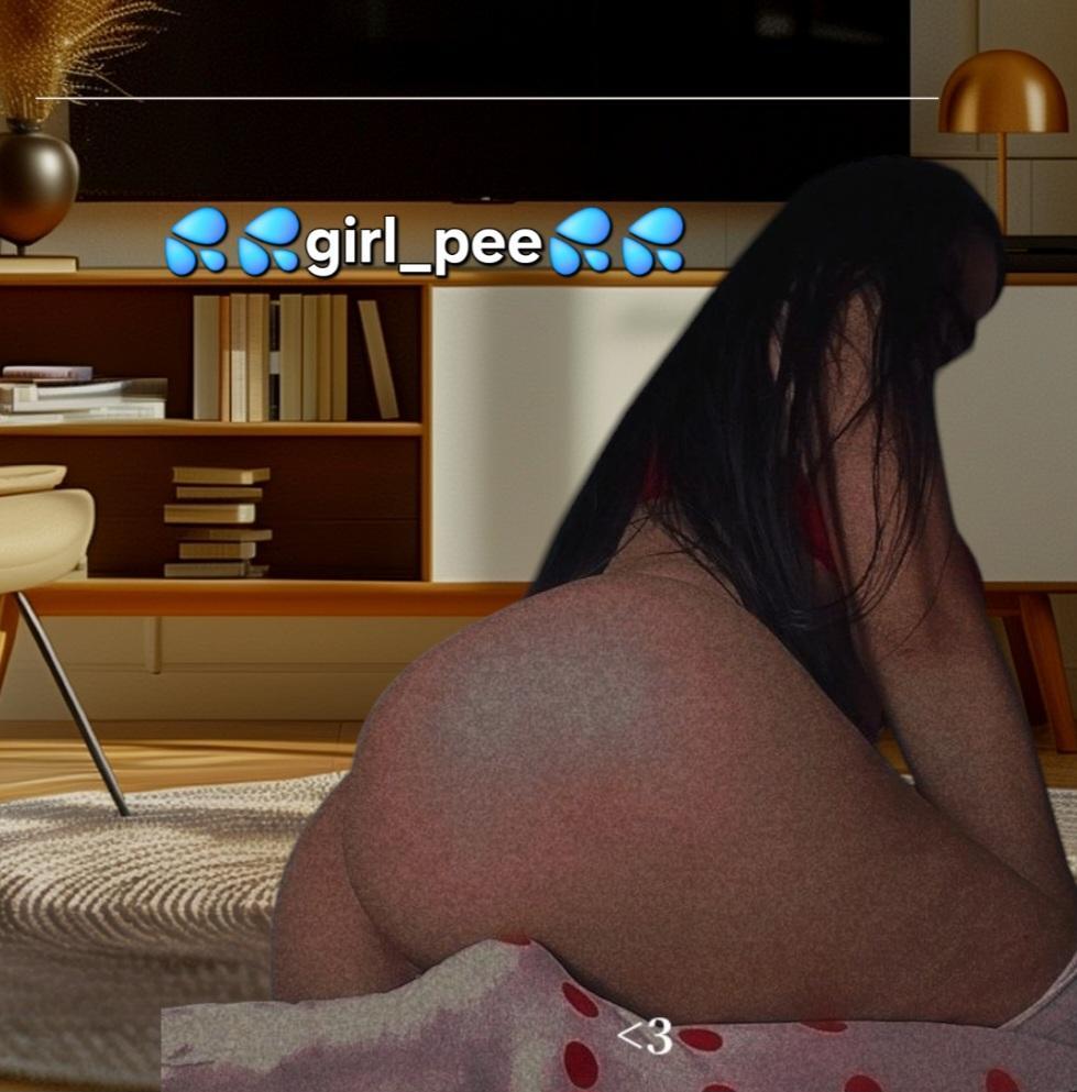 girl_pee from Argentina