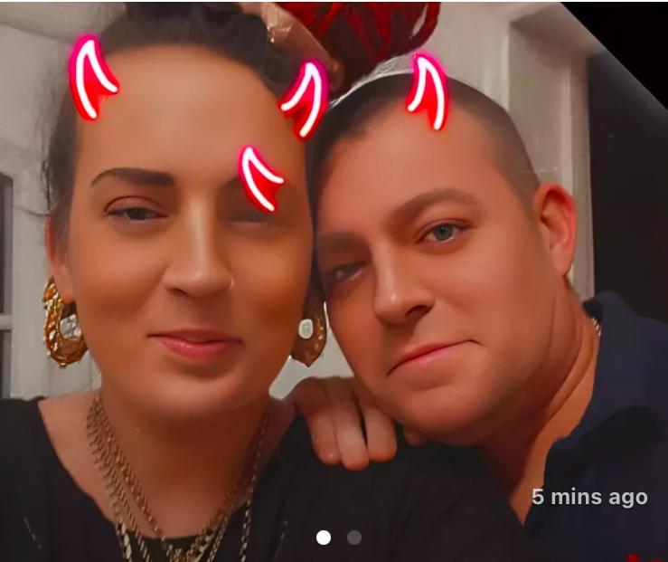 its_us2s2 from United Kingdom