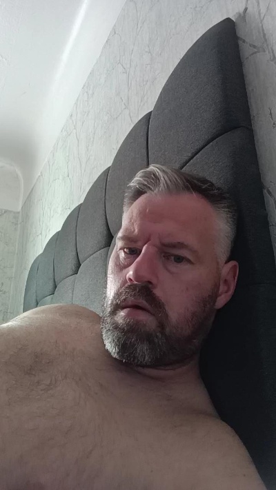 jonnyx5 from United Kingdom
