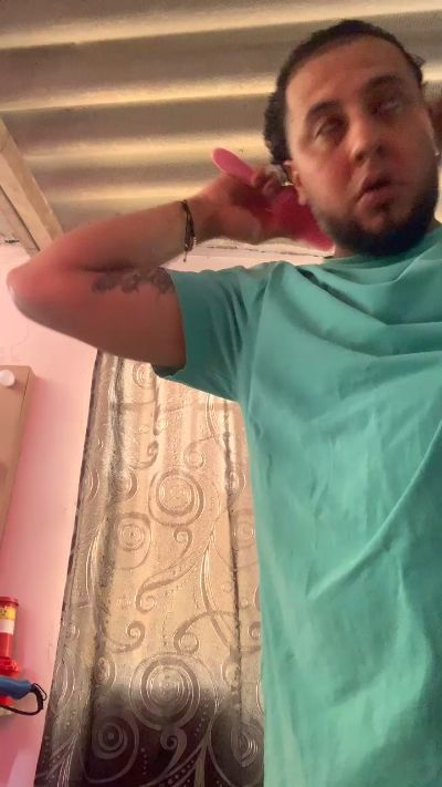 julio2226 from Colombia