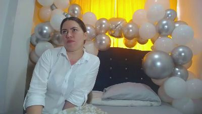 melanieparker20 from Switzerland