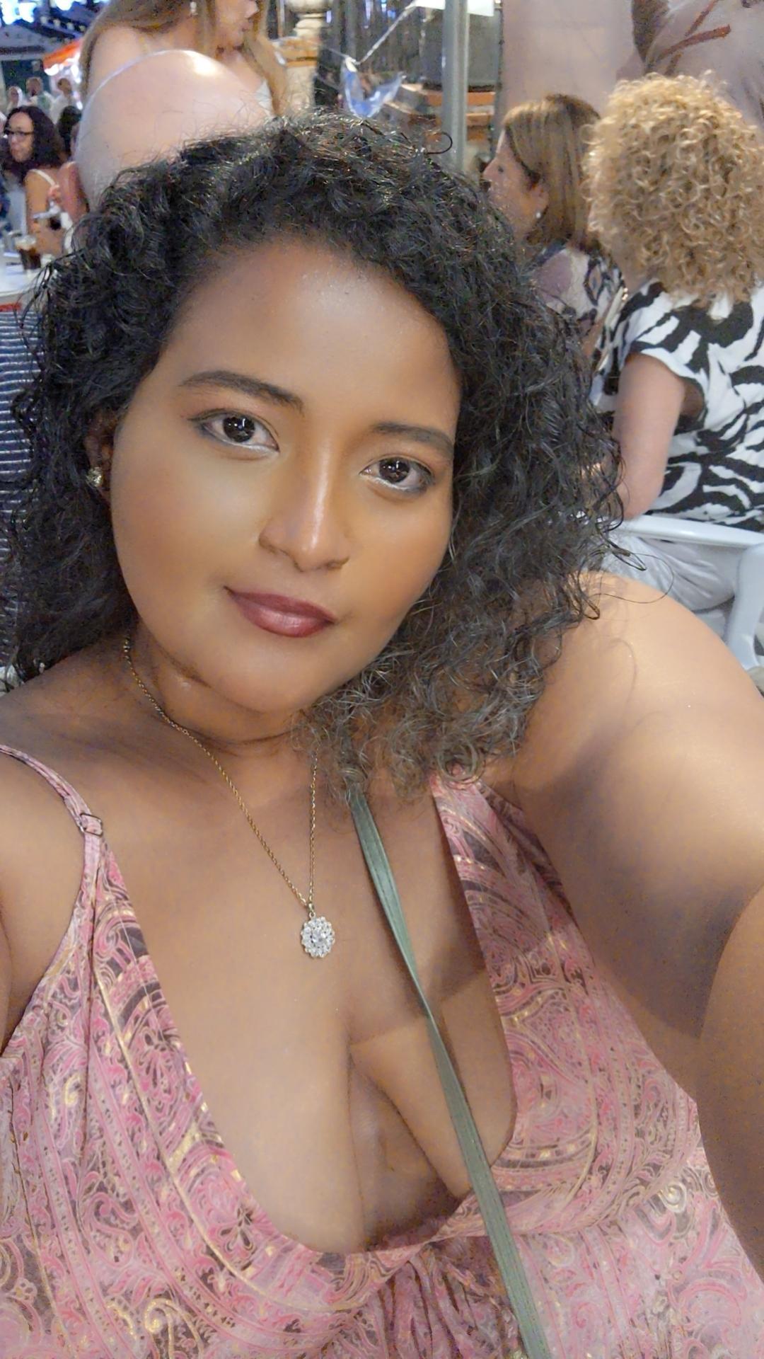 nanda6_sexy from Colombia
