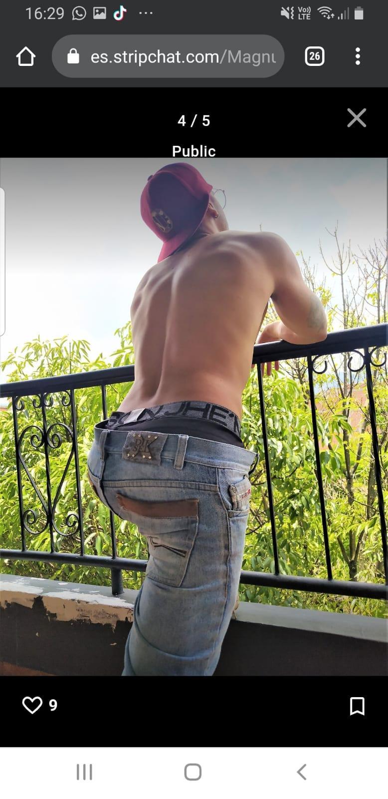 sr_magnux from Colombia