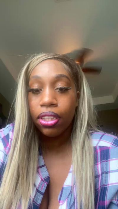 superpeachy97 from United States