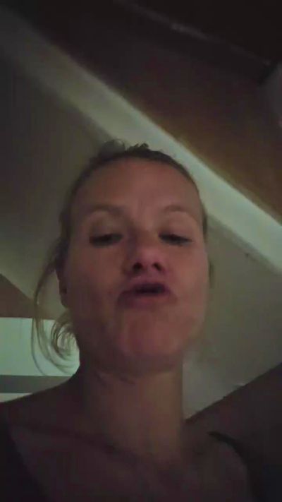 xcYola from Germany