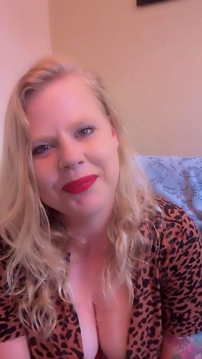 xxwhitebunnyxxx from Netherlands